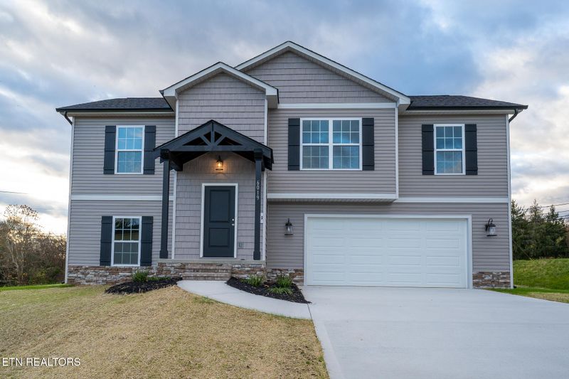 6019 Memory Hill Ln, Knoxville, TN 37918