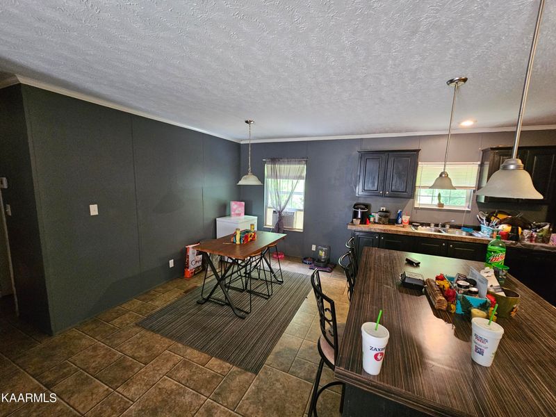 602 Nelson St, Lenoir City, TN 37771