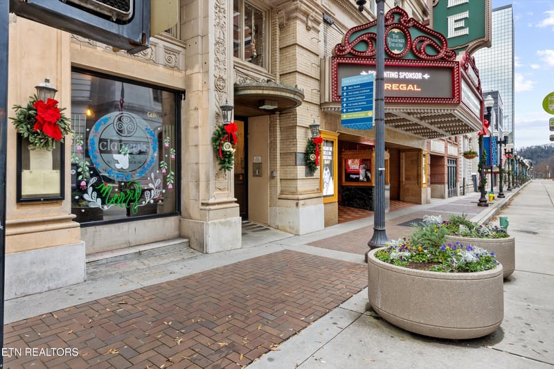 602 S Gay St #902, Knoxville, TN 37902
