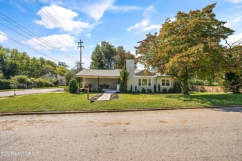 602 W Glenwood Ave, Knoxville, TN 37917