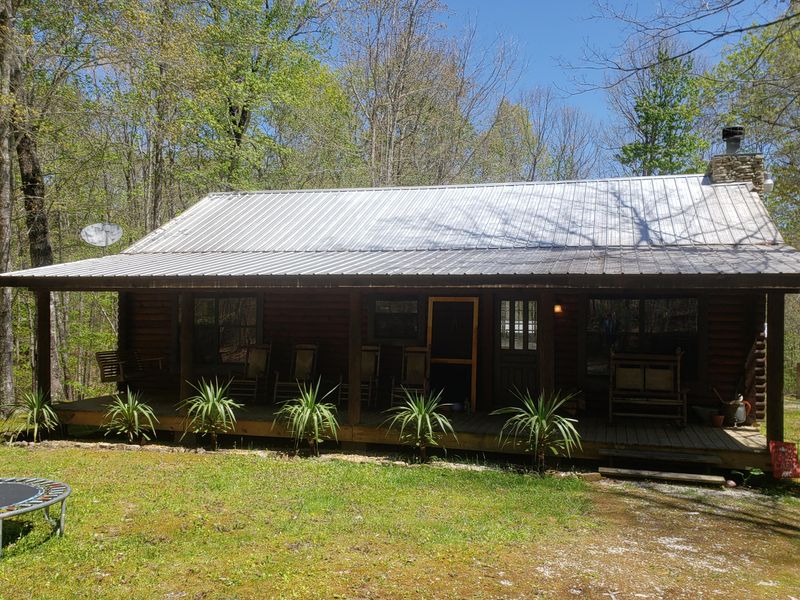 602 Wilderness Trail Tr, Oneida, TN 37841