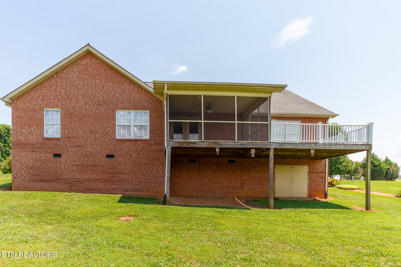 602 Yellow Rose Ln, Maryville, TN 37803