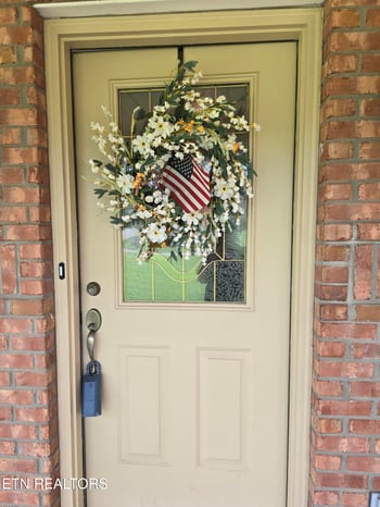 602 Yellow Rose Ln, Maryville, TN 37803