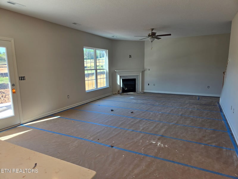 6021 Mountain Heights Ln, Corryton, TN 37721