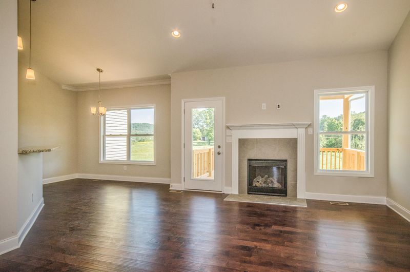 6022 Pembridge Rd, Knoxville, TN 37912