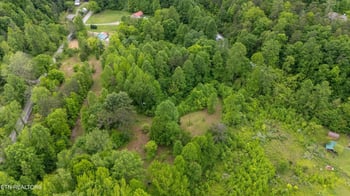 6028 Happy Valley Rd, Tallassee, TN 37878