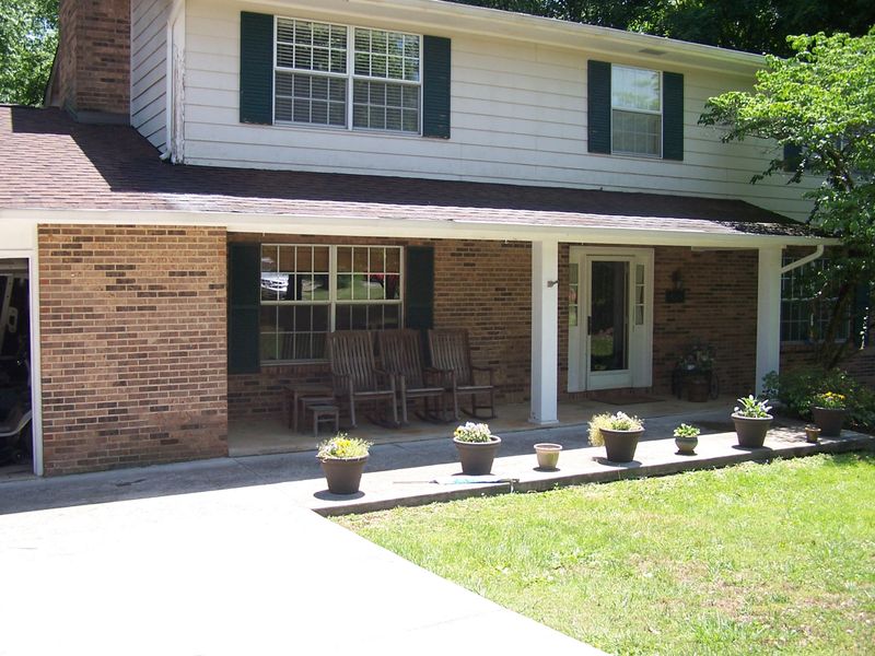 603 Belle Glade Ln, Knoxville, TN 37923