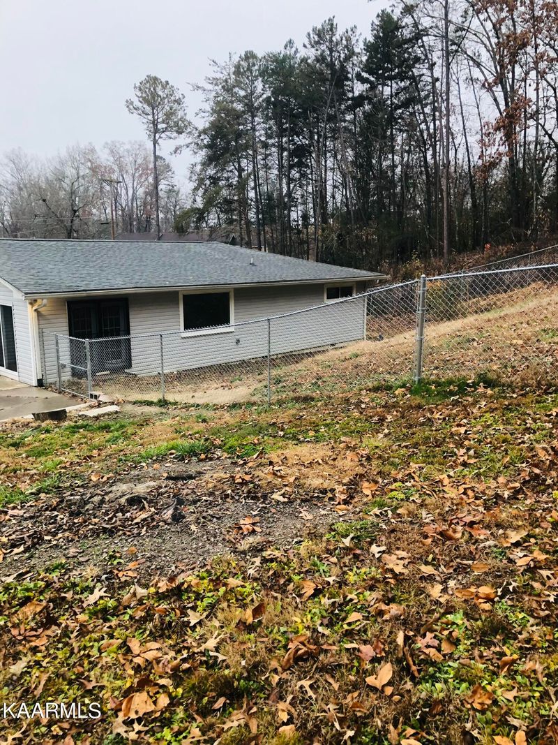 603 Crestview Ln, Rockwood, TN 37854