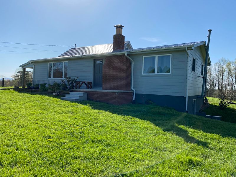 603 Heidel Rd, Wartburg, TN 37887