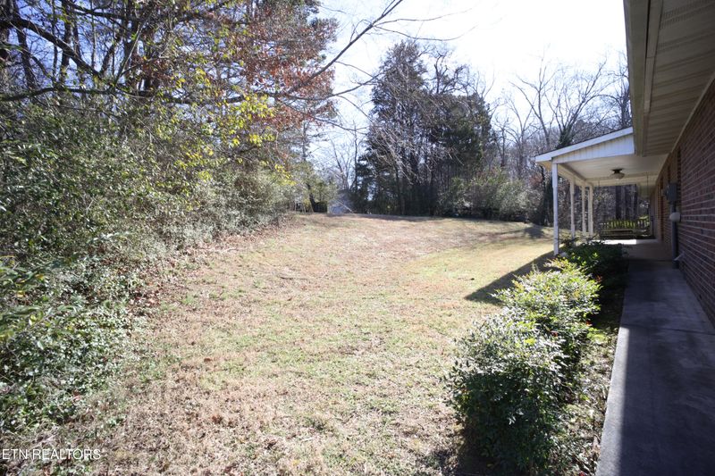 603 Hughes St, Athens, TN 37303