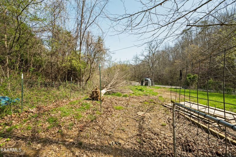 603 N Shiloh Rd, Seymour, TN 37865