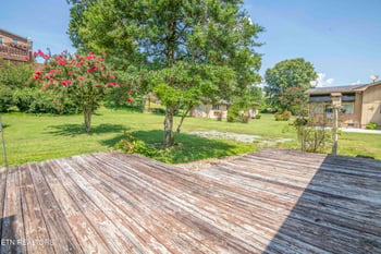 603 Riverbend Rd, Clinton, TN 37716