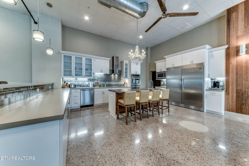 603 W Main St #103, Knoxville, TN 37902