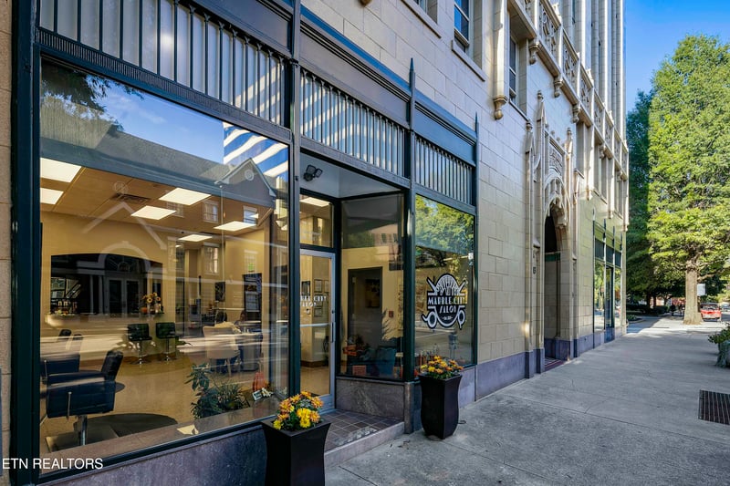 603 W Main St #207, Knoxville, TN 37902