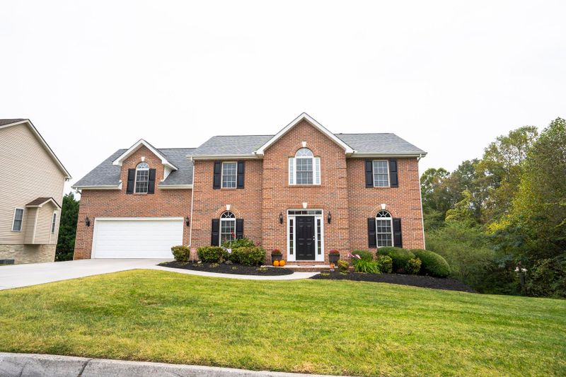 6034 Cateland Ln, Powell, TN 37849