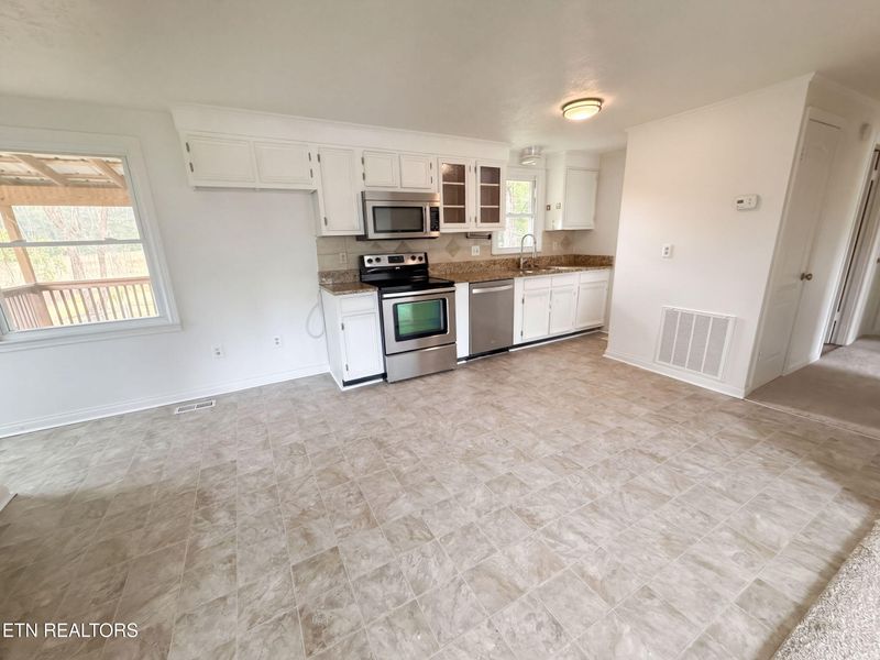 6034 Nails Creek Rd, Seymour, TN 37865