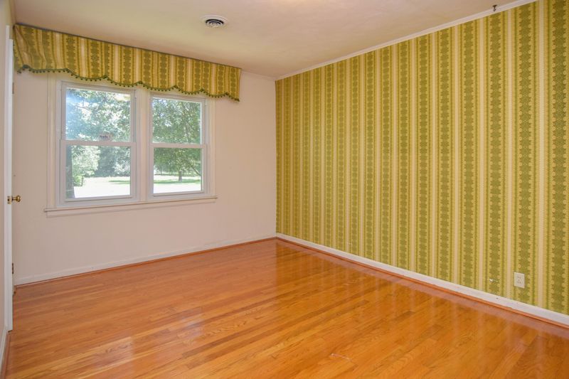 604 Paint Rock Ferry Rd, Kingston, TN 37763