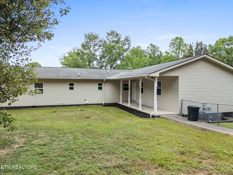 604 Reed Dr, Powell, TN 37849
