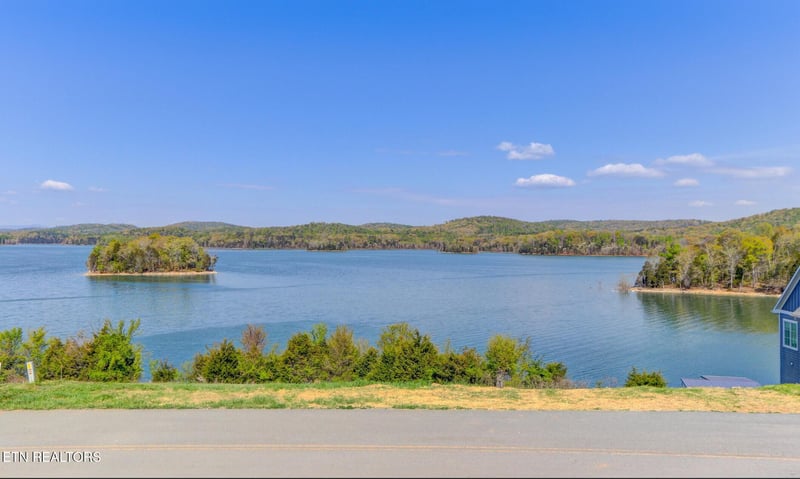 604 Russell Brothers Rd, Sharps Chapel, TN 37866