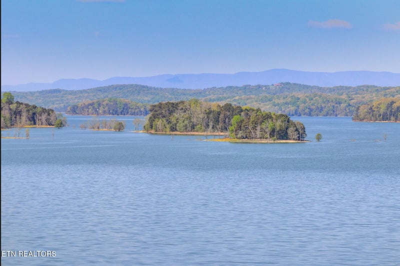 604 Russell Brothers Rd, Sharps Chapel, TN 37866