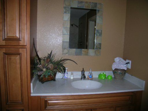604 S Charles Seivers Blvd, Clinton, TN 37716