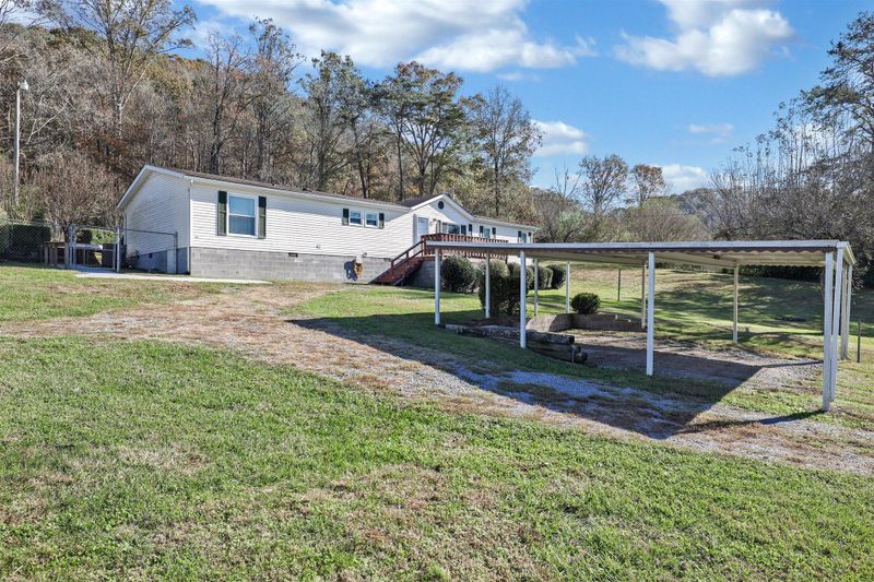 604 Strader Rd, Powell, TN 37849