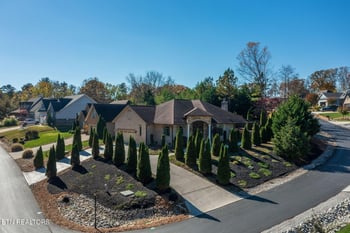 604 Tanasi Ln, Loudon, TN 37774