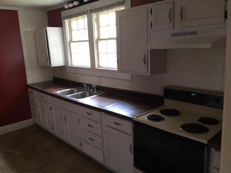 604 Victory St, Knoxville, TN 37919