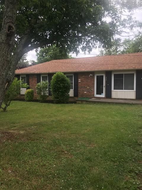 605 Brown School Rd, Maryville, TN 37804