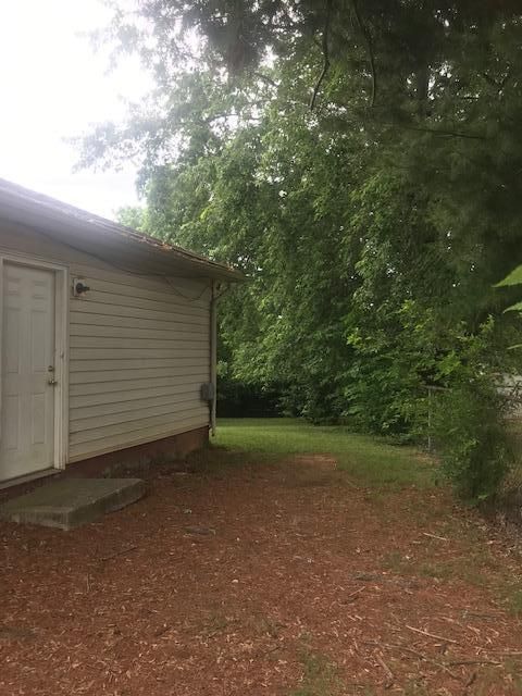 605 Brown School Rd, Maryville, TN 37804