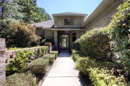 605 Tanasi Ln, Loudon, TN 37774