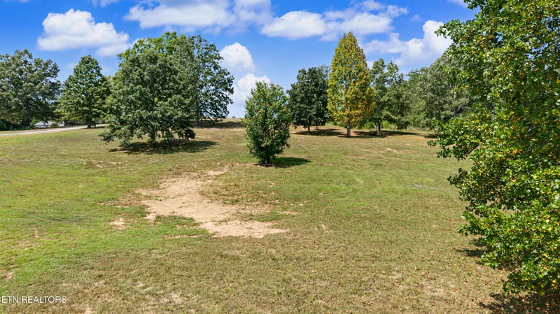 6051 Lindrick Ln, Maryville, TN 37801