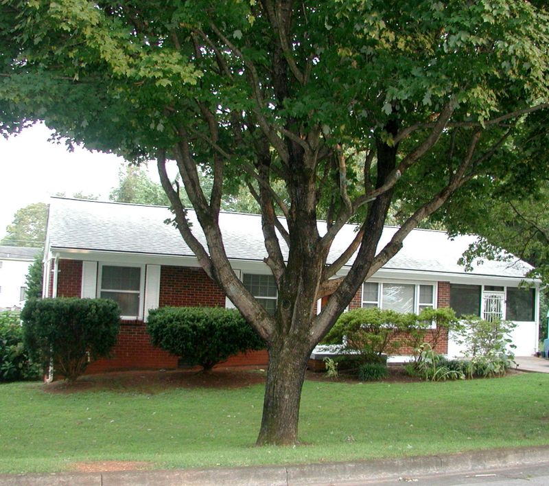606 Hayes St, Alcoa, TN 37701