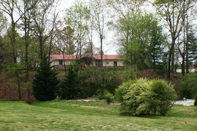 606 Hinkle Rd, Seymour, TN 37865