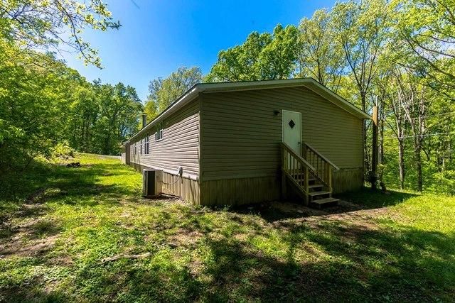 606 Humphrey Rd, Walland, TN 37886