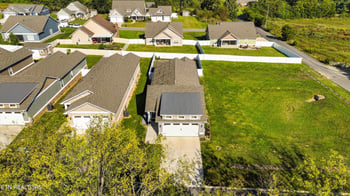 606 Johnson Estate Ln, Sevierville, TN 37862