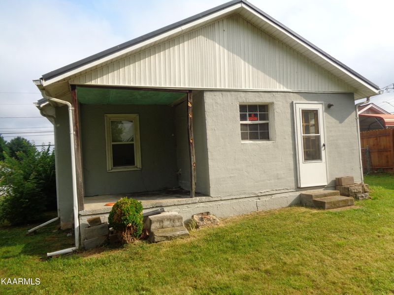 606 Louise Ave, Morristown, TN 37813