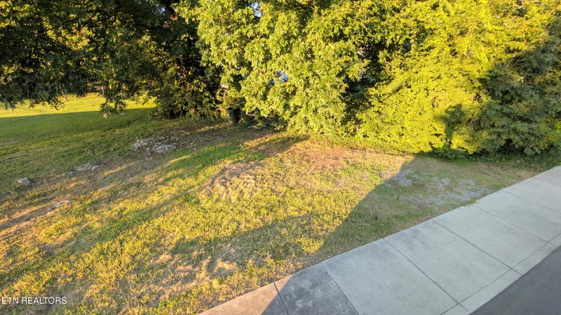 606 Railroad St, Sevierville, TN 37862
