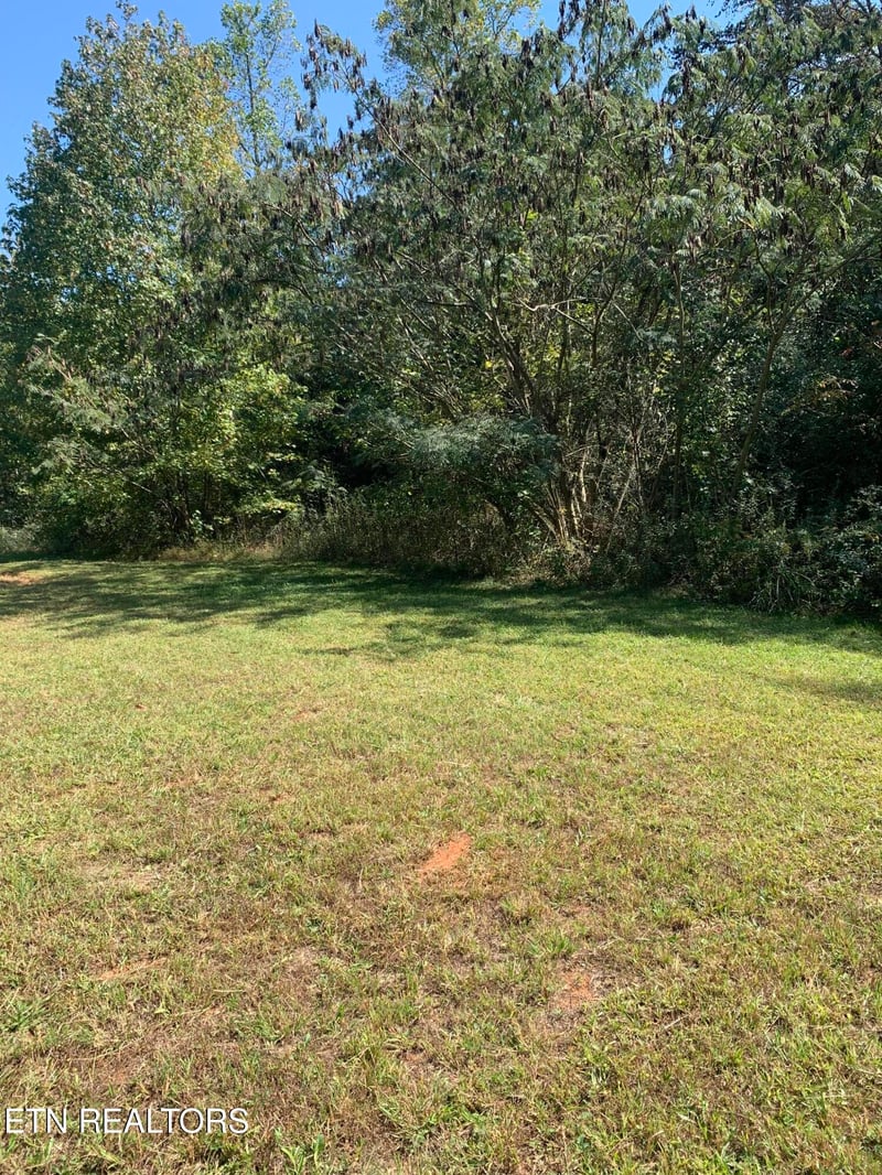 6060 Lanier Rd, Maryville, TN 37801
