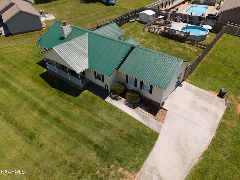 6064 Huffs Ferry Rd, Loudon, TN 37774