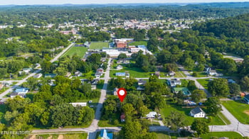 607 W Wheeler St, Rockwood, TN 37854