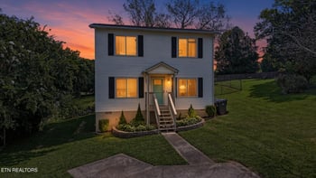608 Busbee Rd, Knoxville, TN 37920