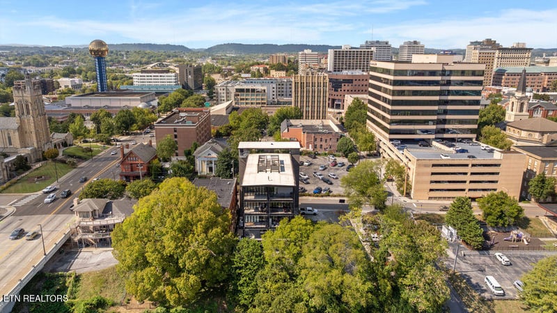 608 W Hill Ave #201, Knoxville, TN 37902