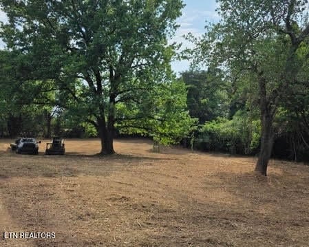 609 County Rd, Etowah, TN 37331