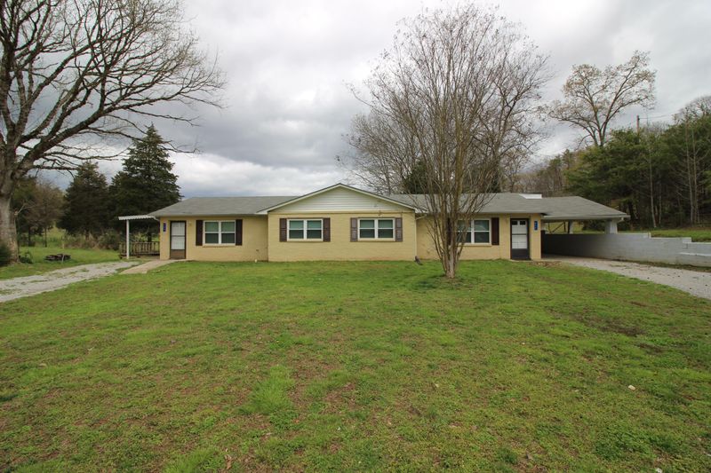 609 Laurel Bluff Rd, Kingston, TN 37763