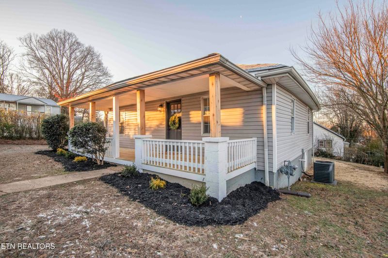 609 S Castle St, Knoxville, TN 37914