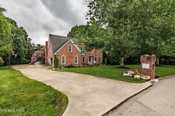 609 Trowbridge Ln, Knoxville, TN 37934