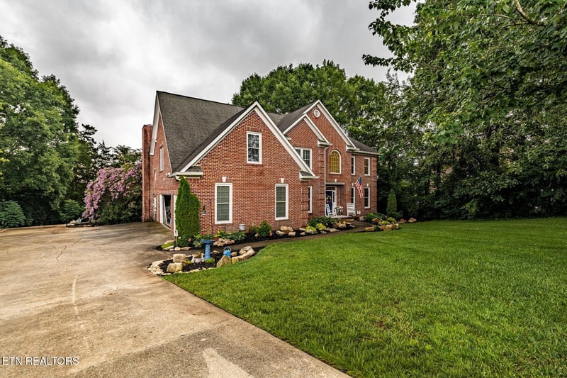 609 Trowbridge Ln, Knoxville, TN 37934