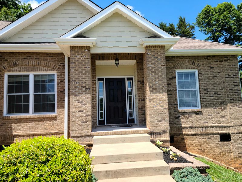 6092 Whisper Ridge Ln, Corryton, TN 37721