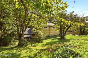 610 Michigan Ave, Oak Ridge, TN 37830